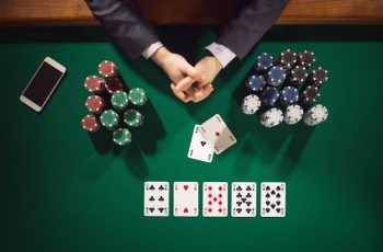 Chơi poker không còn khó với những kĩ thuật siêu đỉnh sau đây - Hình 1