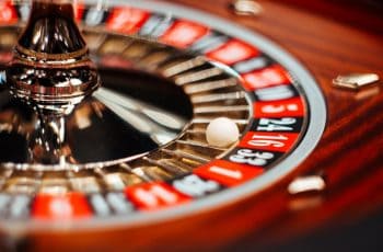 Không phải ai cũng biết đến những cách kiếm tiền tốt nhất từ game Roulette