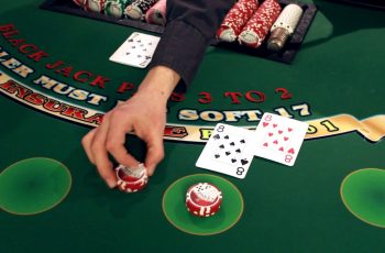 Năm thuật ngữ khi chơi game Blackjack mà bạn không nên bỏ qua