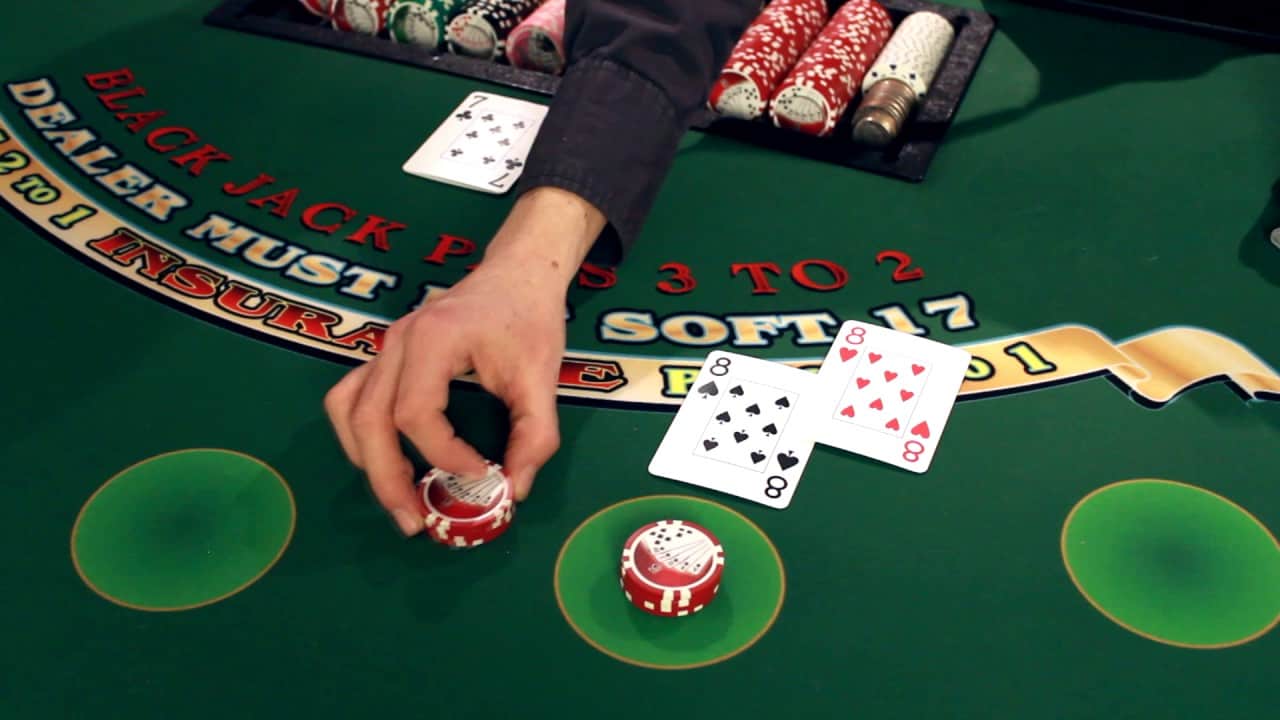 Nam thuat ngu khi choi game Blackjack ma ban khong nen bo qua - Hinh 2