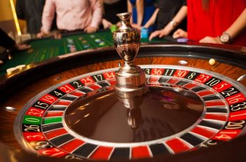 Cách chơi Roulette dễ thắng nhất trong Casino