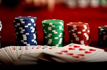 Hướng dẫn chơi Poker bài bản cho người chơi