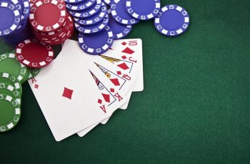 Làm quen với Poker nhanh chóng với chỉ dẫn siêu đơn giản