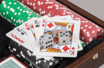 Làm như thế nào để trở thành cao thủ Blackjack bậc nhất thế giới